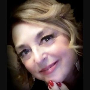 Meet your Posher, Joan